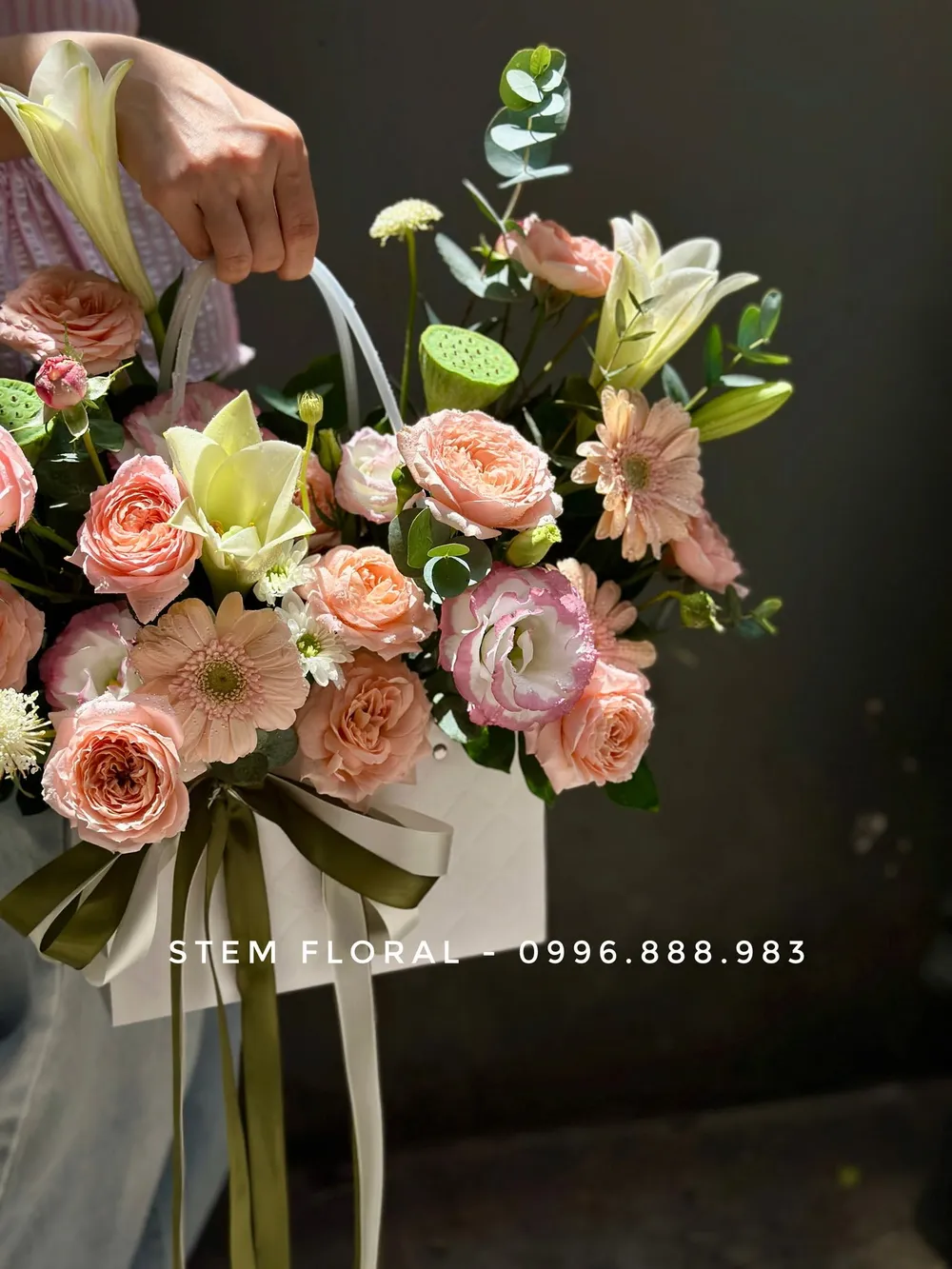 Vườn hoa sắc đào — góc chụp 2